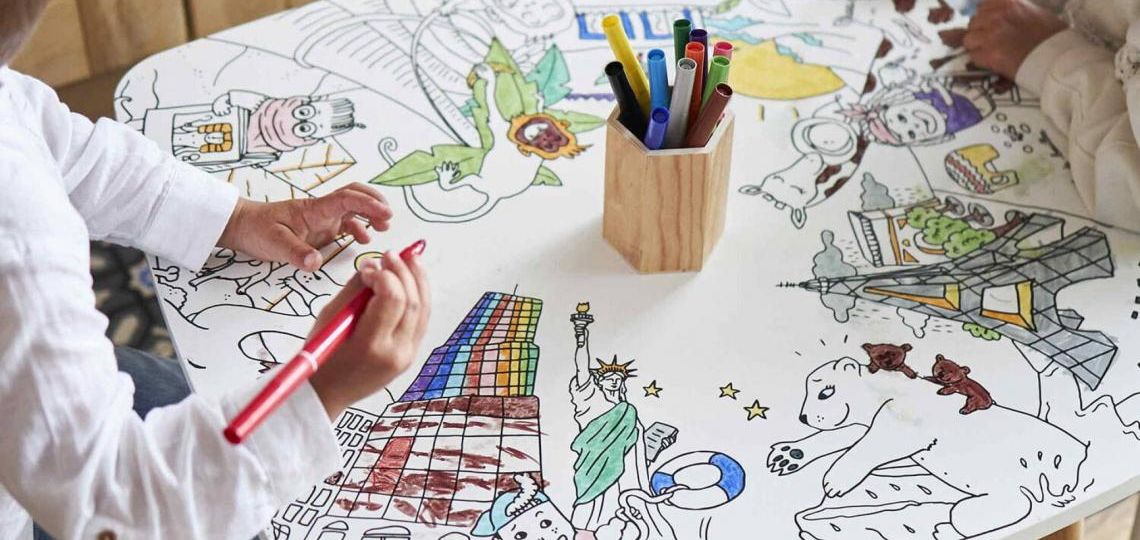 Table de coloriage pour enfants
